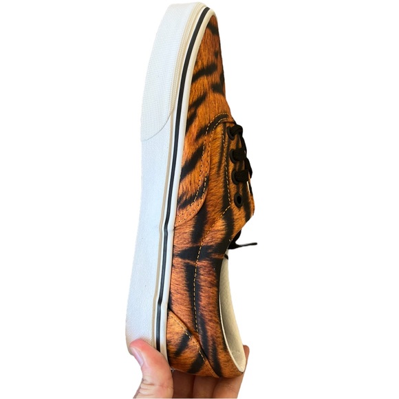 VANS era tiger true white sz woman’s 7 NWT - Picture 3 of 6